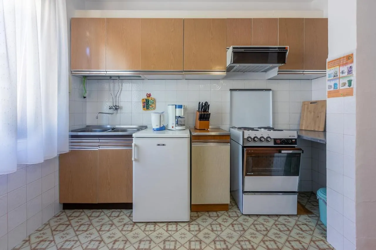 Apartments Mirena Crikvenica