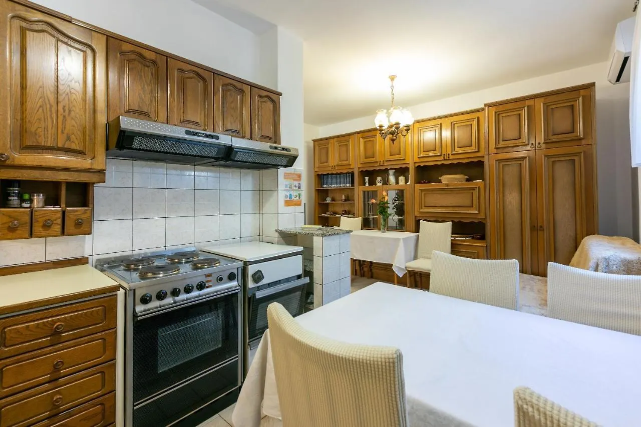 Apartments Mirena Crikvenica